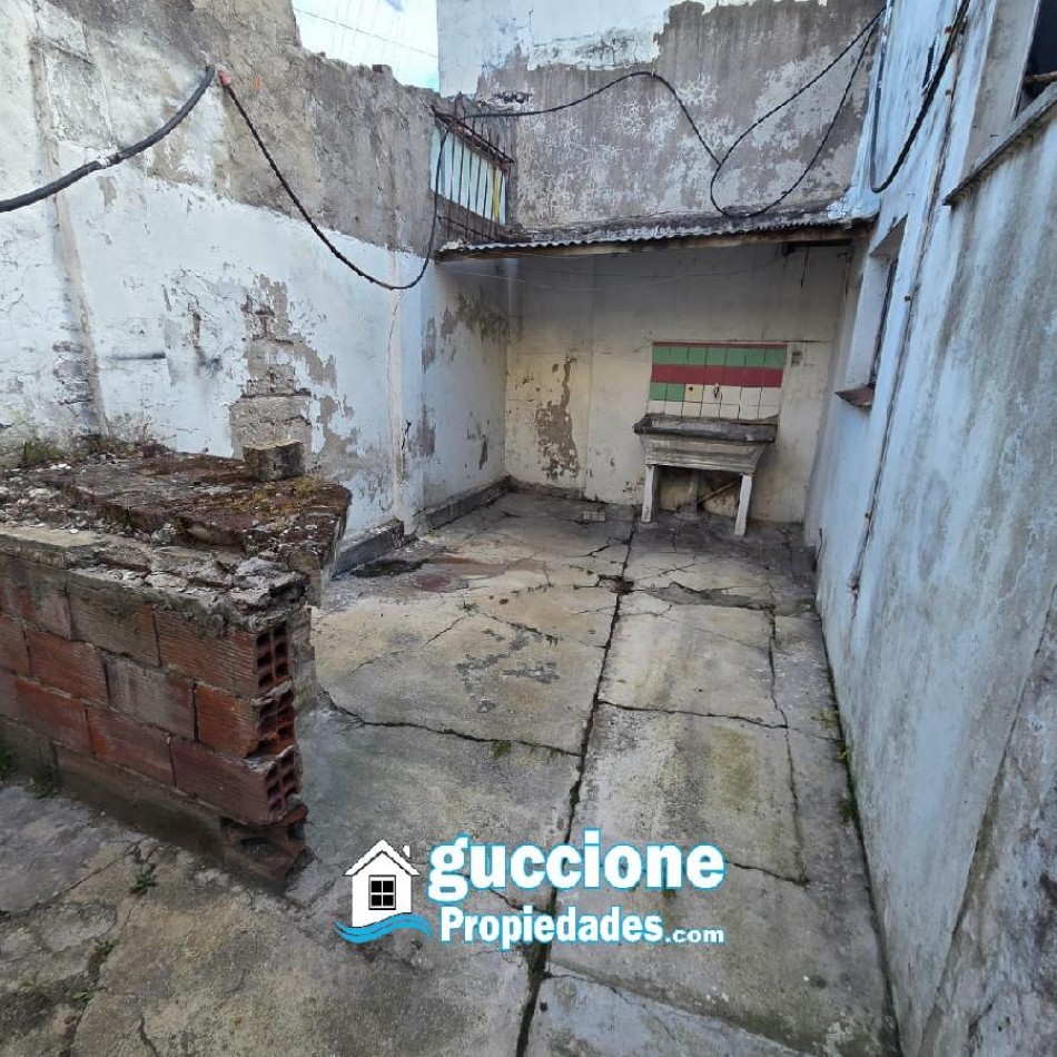 DEPARTAMENTO PH FRENTE TIPO CASITA 2 AMBIENTES OLIMPIADAS 1018